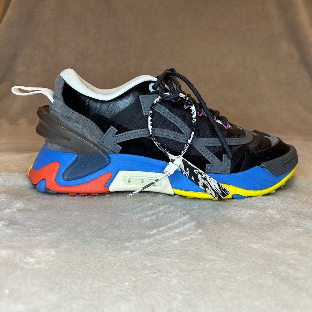 Off-White Odsy-2000